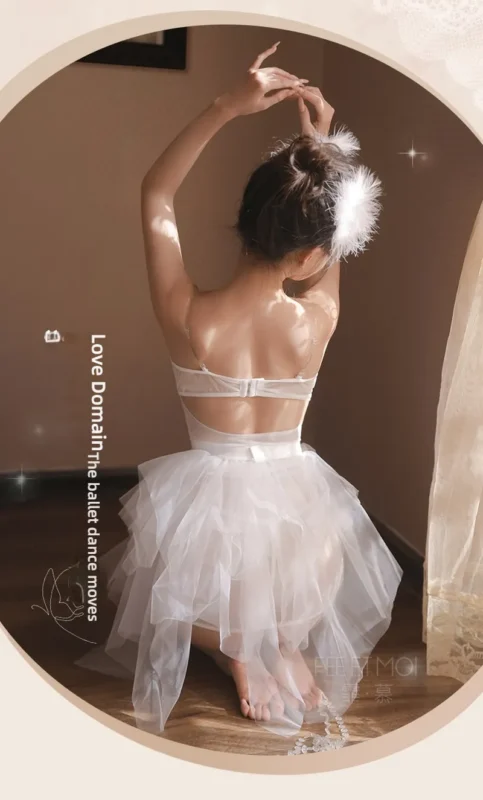 Non-Staining Clothes for Adult Doll, French Softness Deep V Misty Evening Gown