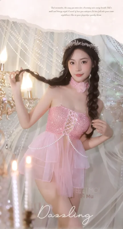 Non-Staining Clothes for Adult Doll, Light Luxury Charm Strapless Silk Series Nightgown Set
