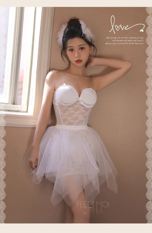 Non-Staining Clothes for Adult Doll, Open-Cleavage Backless Sheer Mesh Straps Nightgown Set
