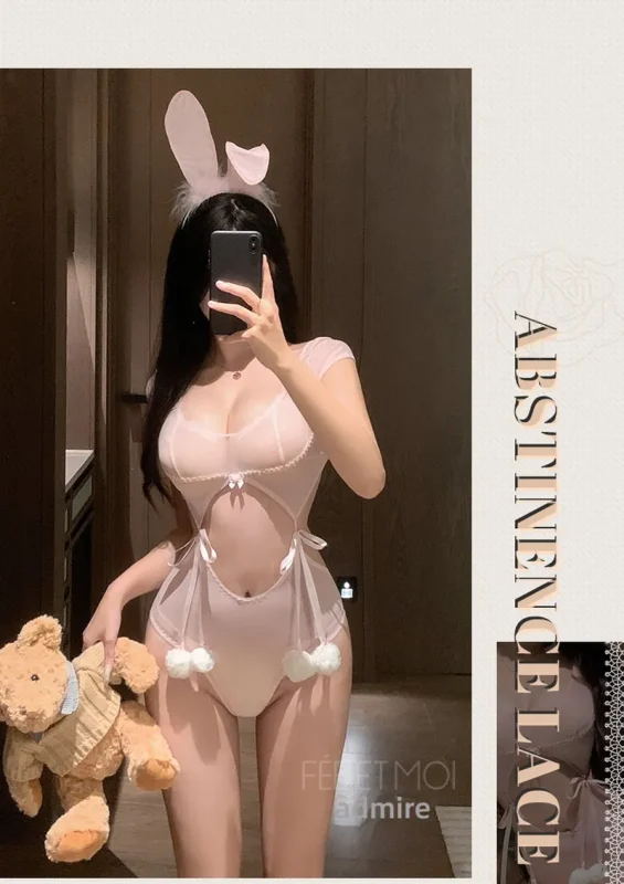 Non-Staining Clothes for Silicone Doll, Open-Cleavage Backless Bride Waist Decoration Robe