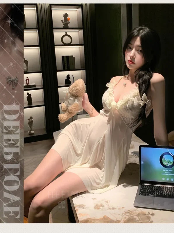 Non-Staining Clothes for TPE Doll, JK Maid Bride Lace Robe